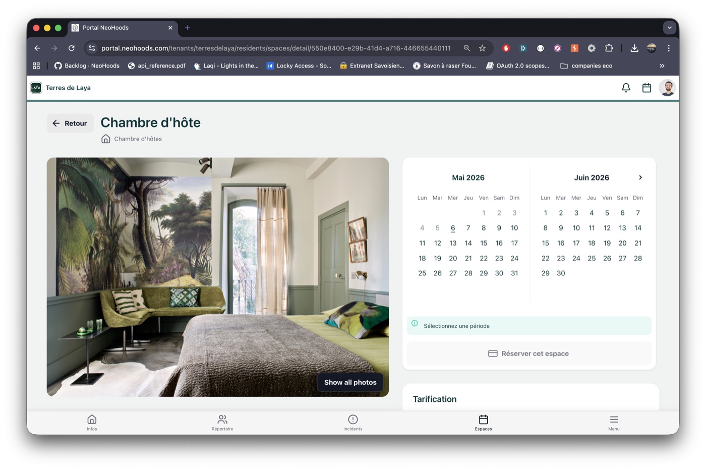 Guest-room booking screen in the resident portal.